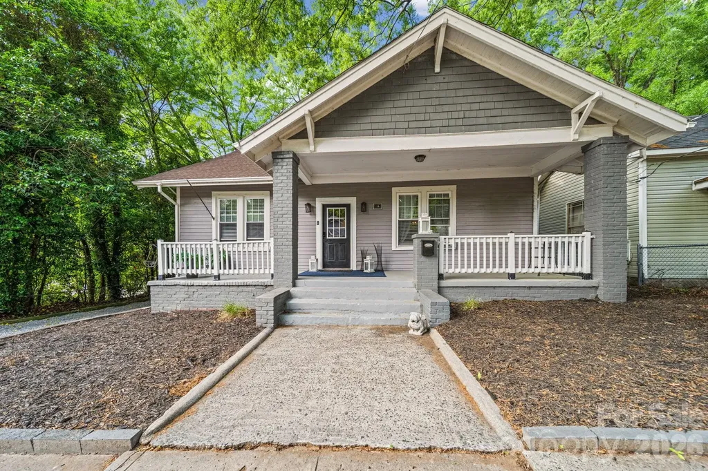 116 W 4th Avenue Gastonia NC 28052