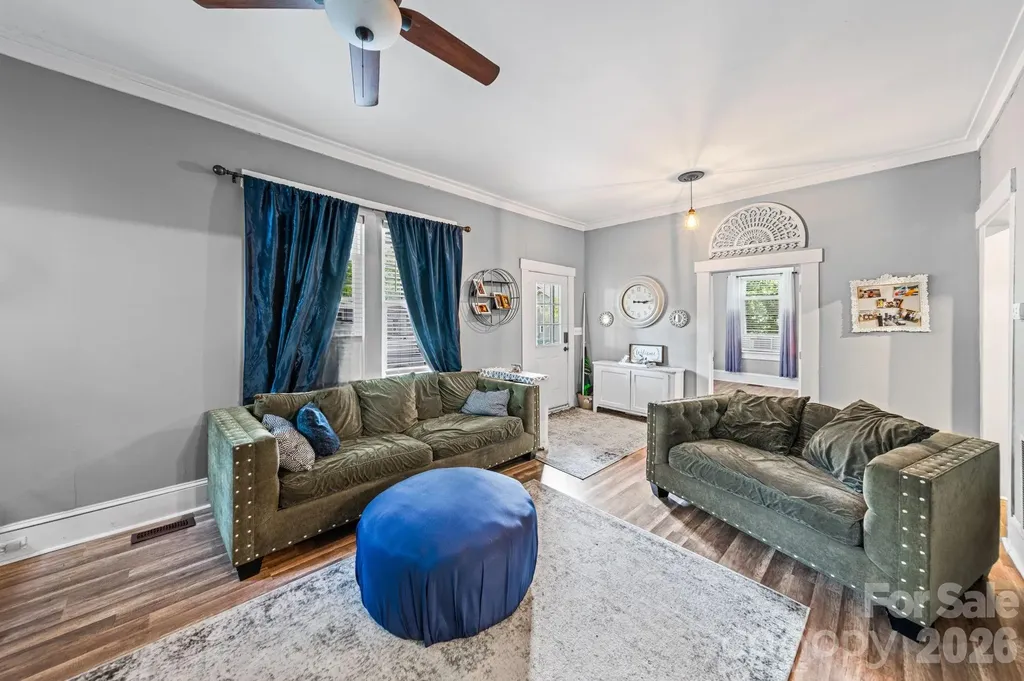116 W 4th Avenue Gastonia NC 28052