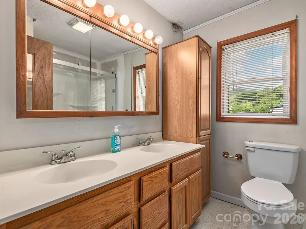 379 N Fork Road Barnardsville NC 28709