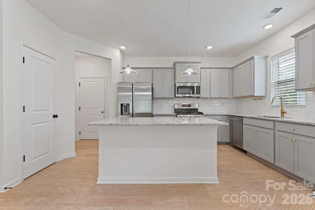 230 Quinn Road Matthews NC 28104