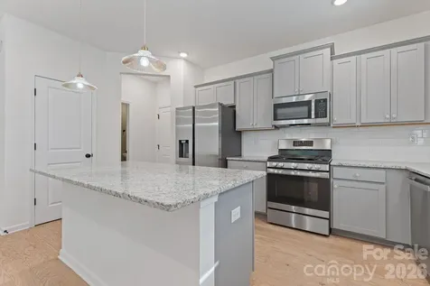 230 Quinn Road Matthews NC 28104