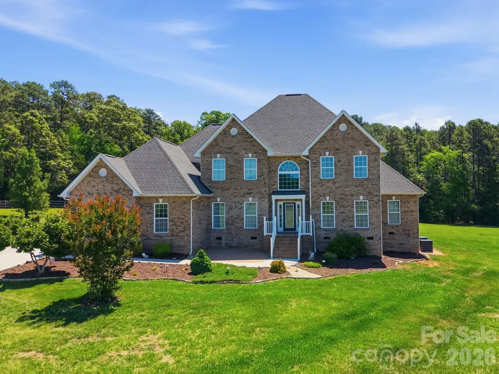 1434 Steeplechase Drive Mount Pleasant NC 28124