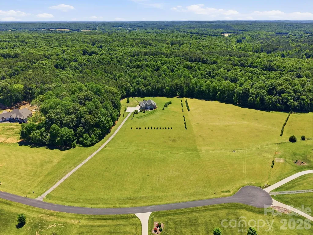 1434 Steeplechase Drive Mount Pleasant NC 28124