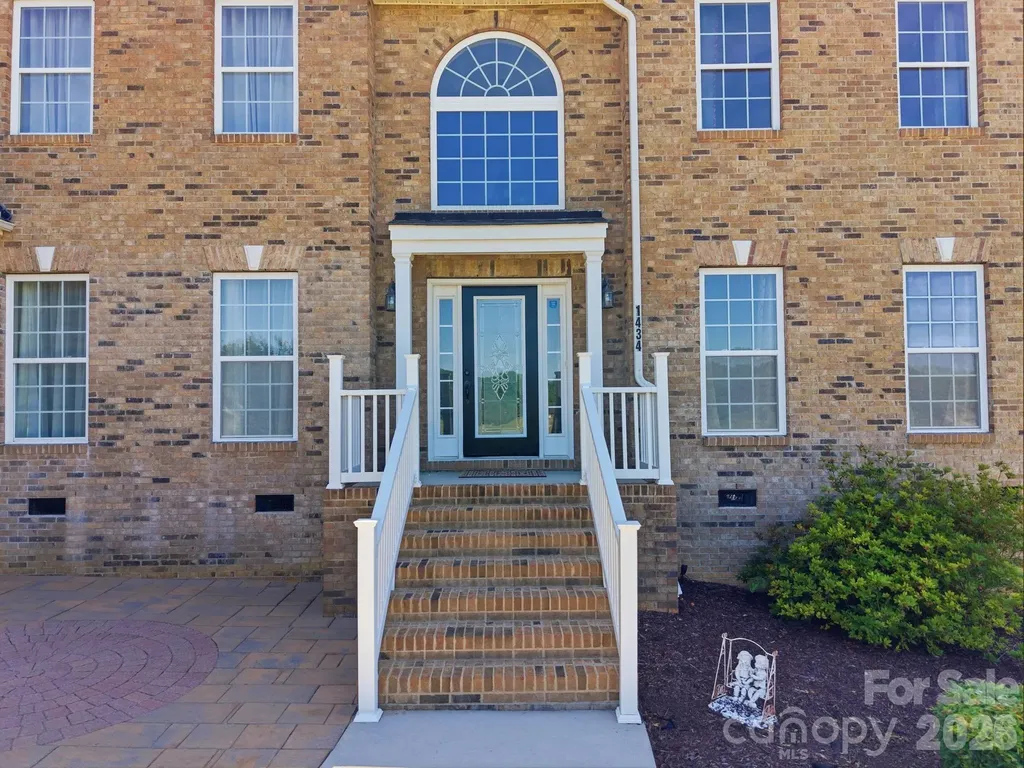 1434 Steeplechase Drive Mount Pleasant NC 28124