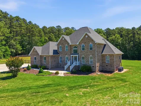 1434 Steeplechase Drive Mount Pleasant NC 28124