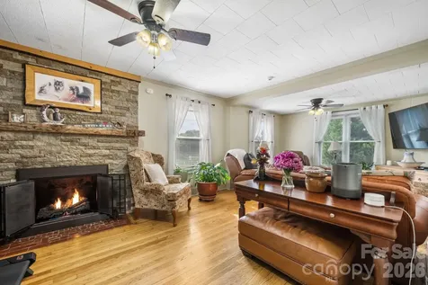 2582 Startown Road Newton NC 28658