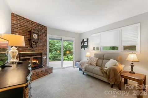 132 E Whisperwood Circle Hendersonville NC 28791