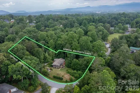 132 E Whisperwood Circle Hendersonville NC 28791