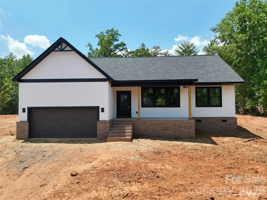 2435 Kimberly Avenue Morganton NC 28655