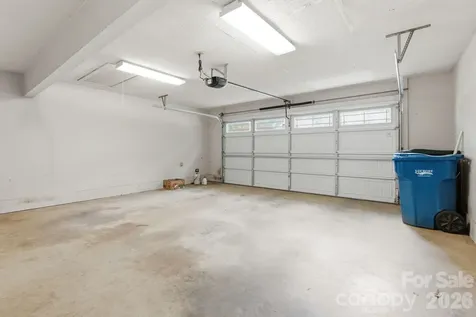 4804 Elmhurst Drive NE Hickory NC 28601