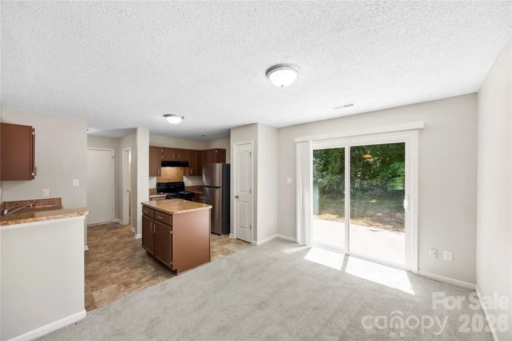 9713 Aviary Hill Way Charlotte NC 28214