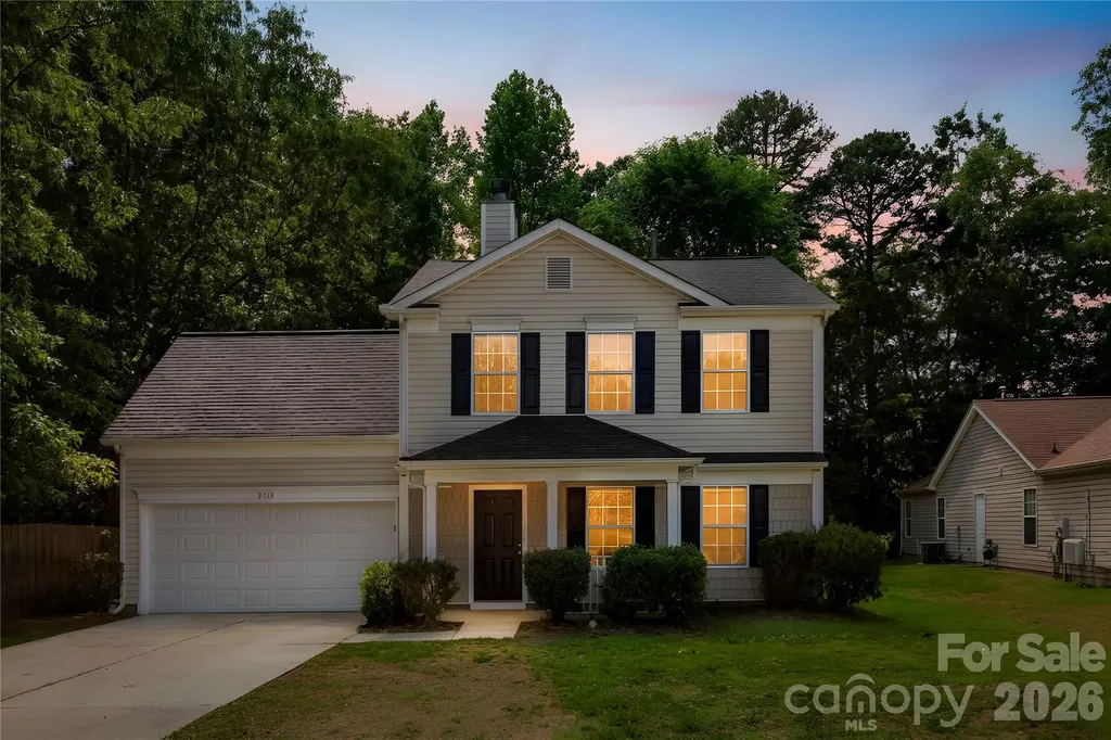 9713 Aviary Hill Way Charlotte NC 28214