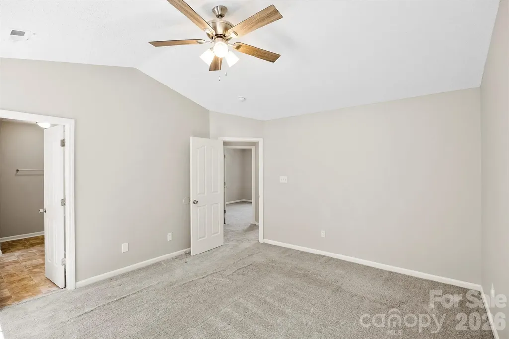 9713 Aviary Hill Way Charlotte NC 28214