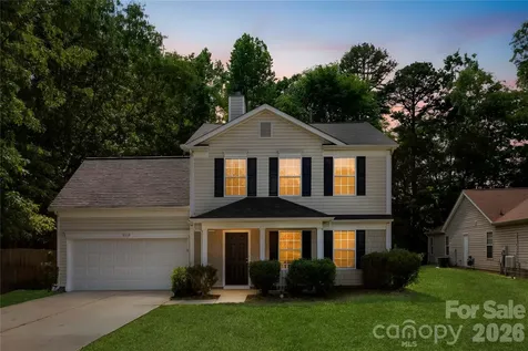 9713 Aviary Hill Way Charlotte NC 28214