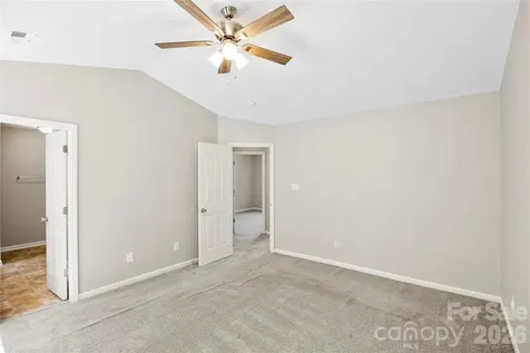 9713 Aviary Hill Way Charlotte NC 28214
