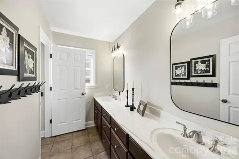 220 Landry Drive Kings Mountain NC 28086