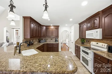 220 Landry Drive Kings Mountain NC 28086