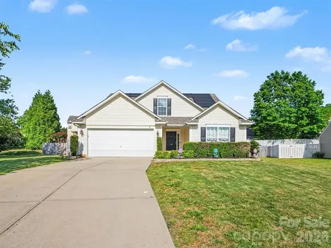 110 Humbold Place Mooresville NC 28115