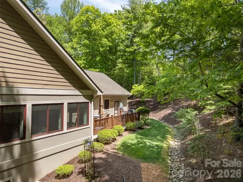 100 Falls Summit Road Hendersonville NC 28739