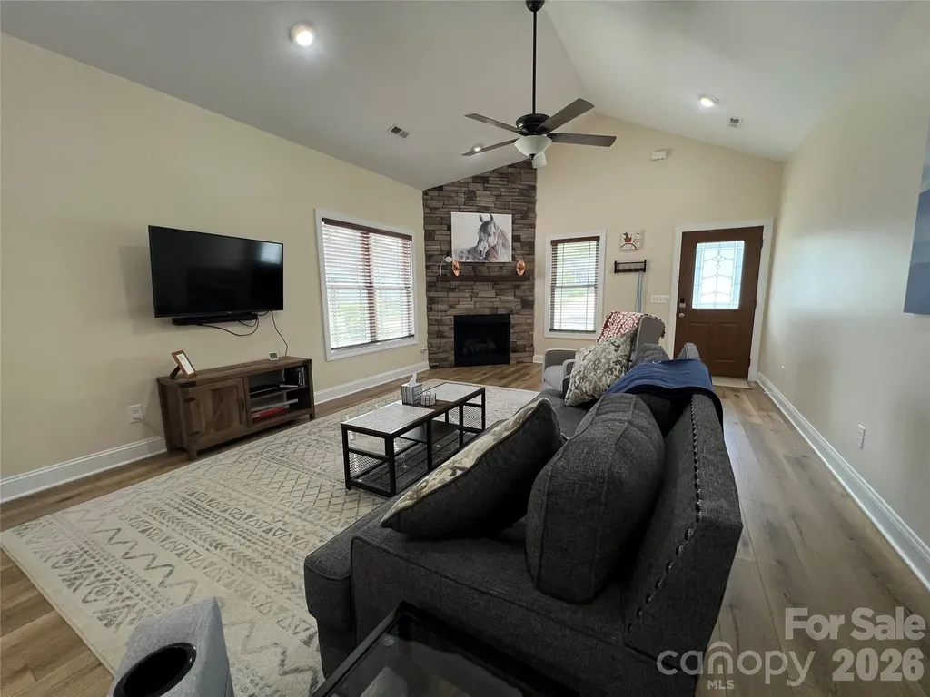 162 Red Oak Drive Forest City NC 28043