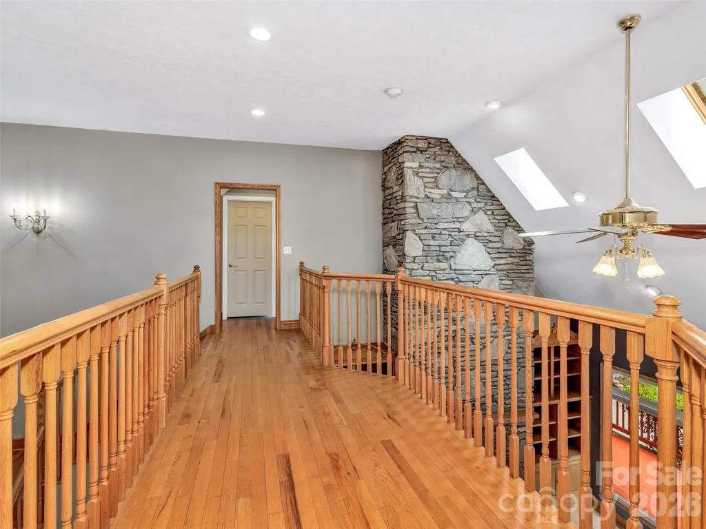 287 Shady Creek Lane Hendersonville NC 28739