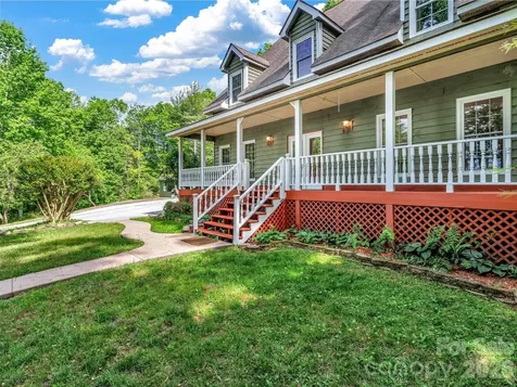 287 Shady Creek Lane Hendersonville NC 28739