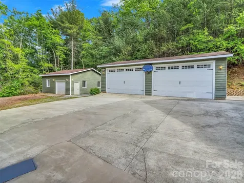 287 Shady Creek Lane Hendersonville NC 28739