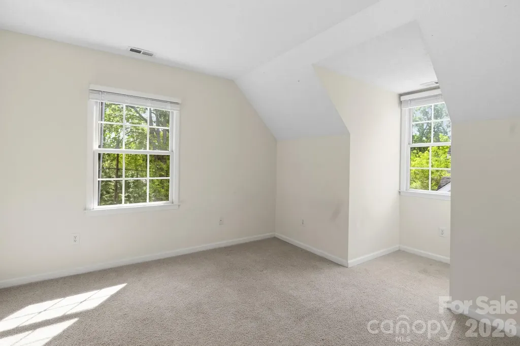 48 Mardell Circle Asheville NC 28806