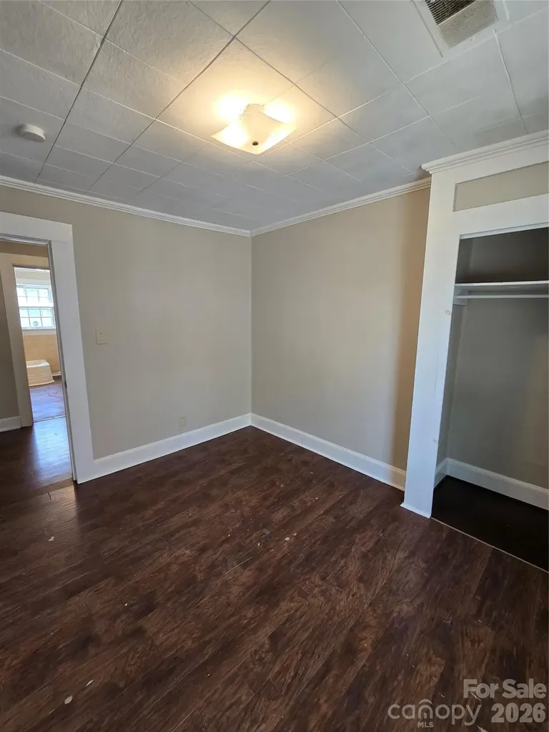 184 Cabarrus Avenue E Concord NC 28025