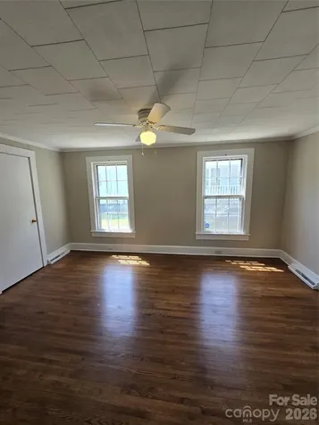 184 Cabarrus Avenue E Concord NC 28025