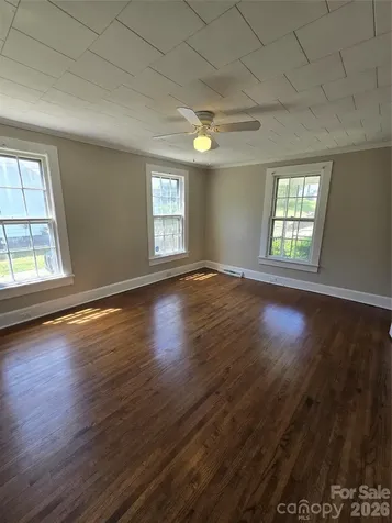 184 Cabarrus Avenue E Concord NC 28025