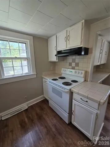 184 Cabarrus Avenue E Concord NC 28025