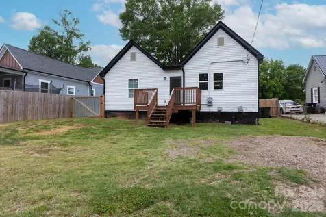 607 Old Charlotte Road SW Concord NC 28027
