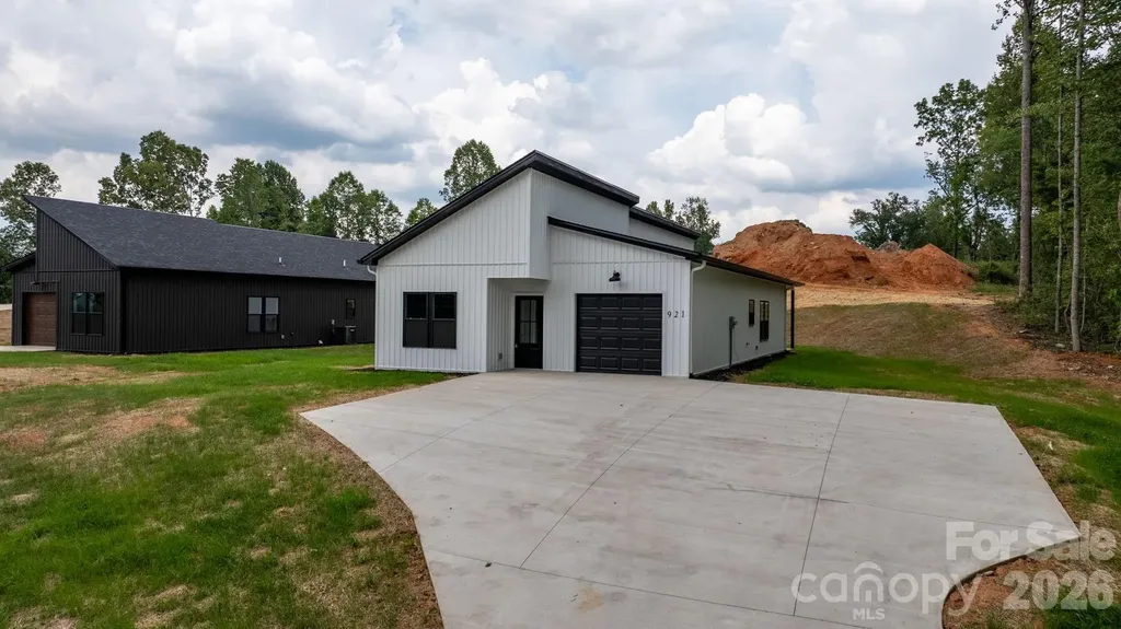 921 Overlook Drive SW Lenoir NC 28645