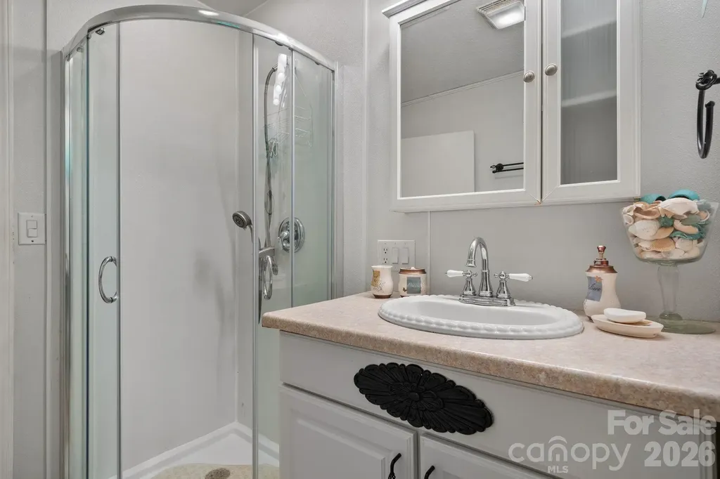 2881 Highline Avenue Valdese NC 28690