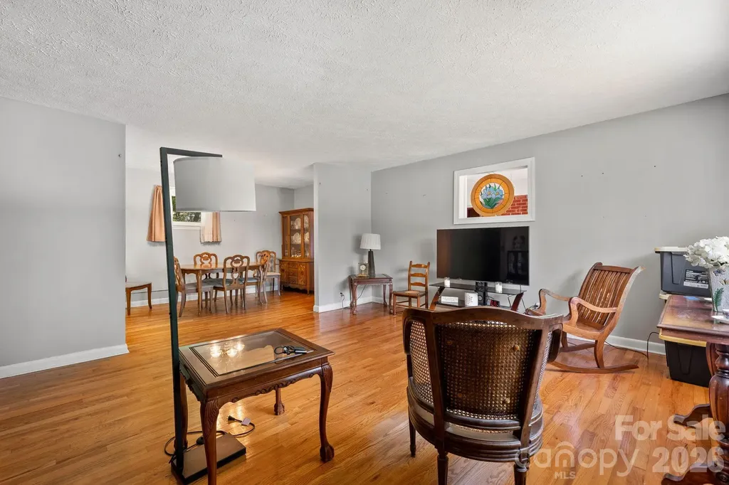 2881 Highline Avenue Valdese NC 28690