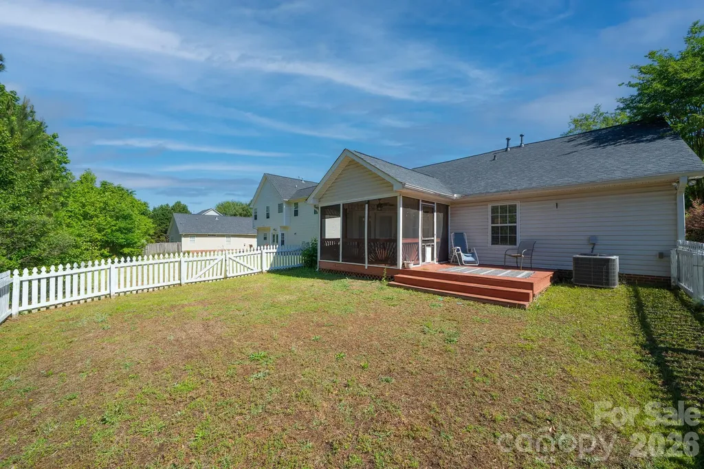 1110 Newfound Hollow Drive Charlotte NC 28214