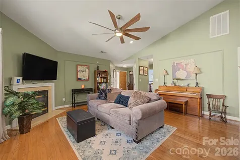 1110 Newfound Hollow Drive Charlotte NC 28214