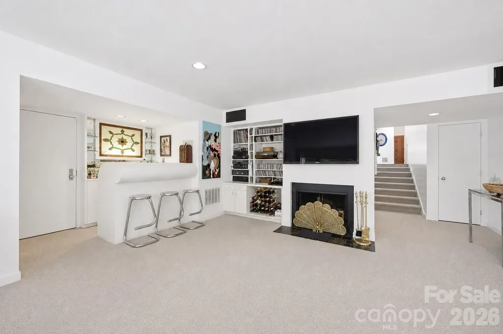 515 N Poplar Street Charlotte NC 28202