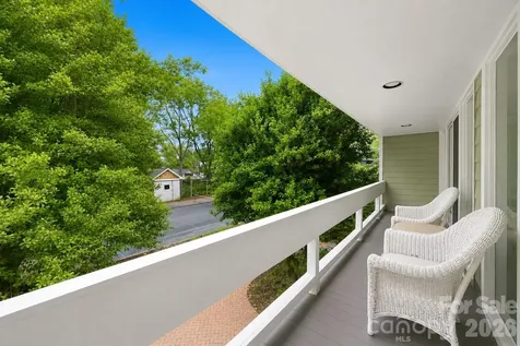 515 N Poplar Street Charlotte NC 28202
