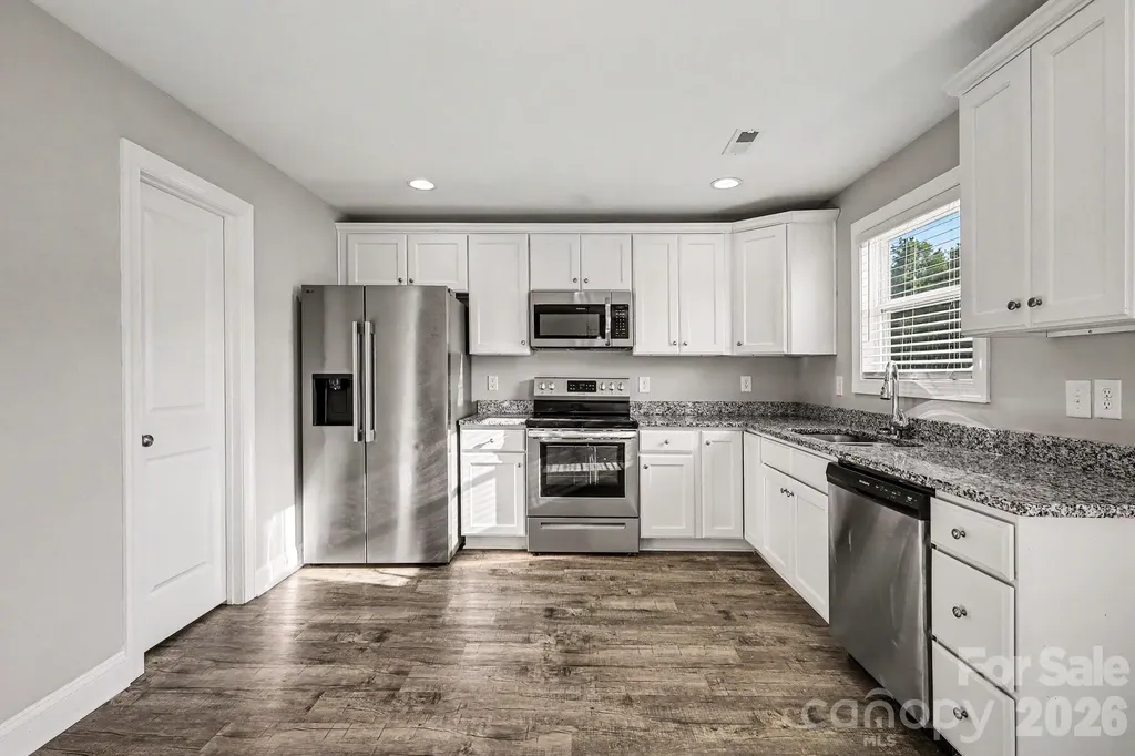 1573 Mayfair Drive Conover NC 28613