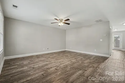 1573 Mayfair Drive Conover NC 28613