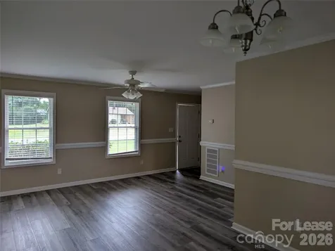 421 West Avenue W Troutman NC 28166