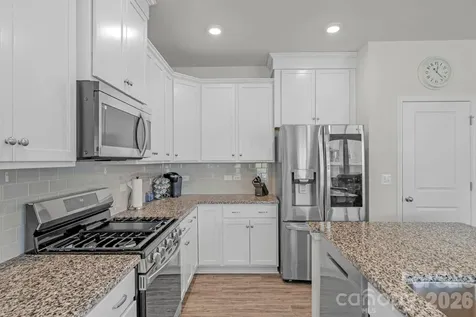 7162 Indigo Way Denver NC 28037