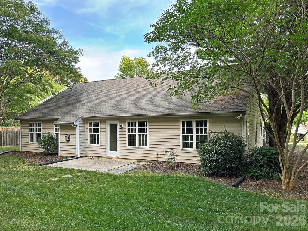 450 Glencrest Drive Stanley NC 28164