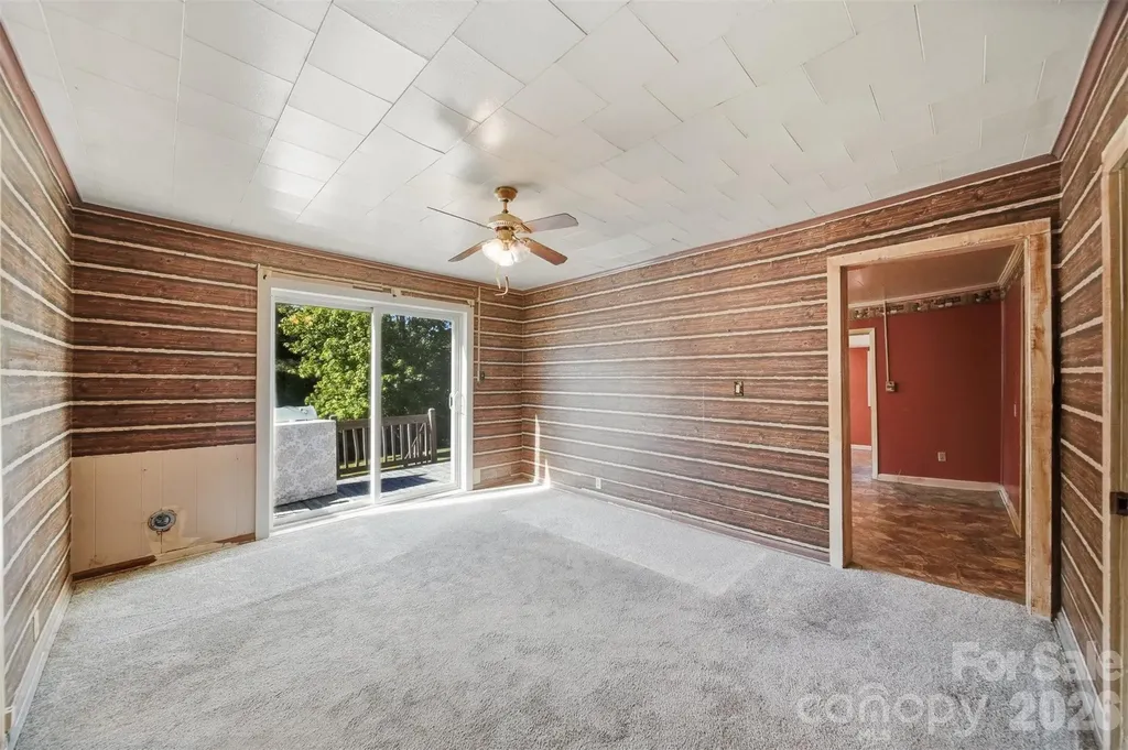 3860 Pickle Williams Lane Granite Falls NC 28630