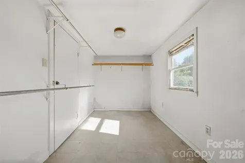 3860 Pickle Williams Lane Granite Falls NC 28630