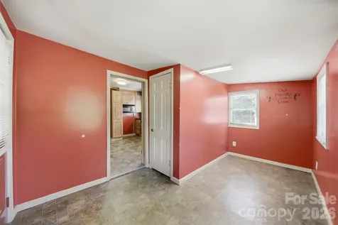 3860 Pickle Williams Lane Granite Falls NC 28630