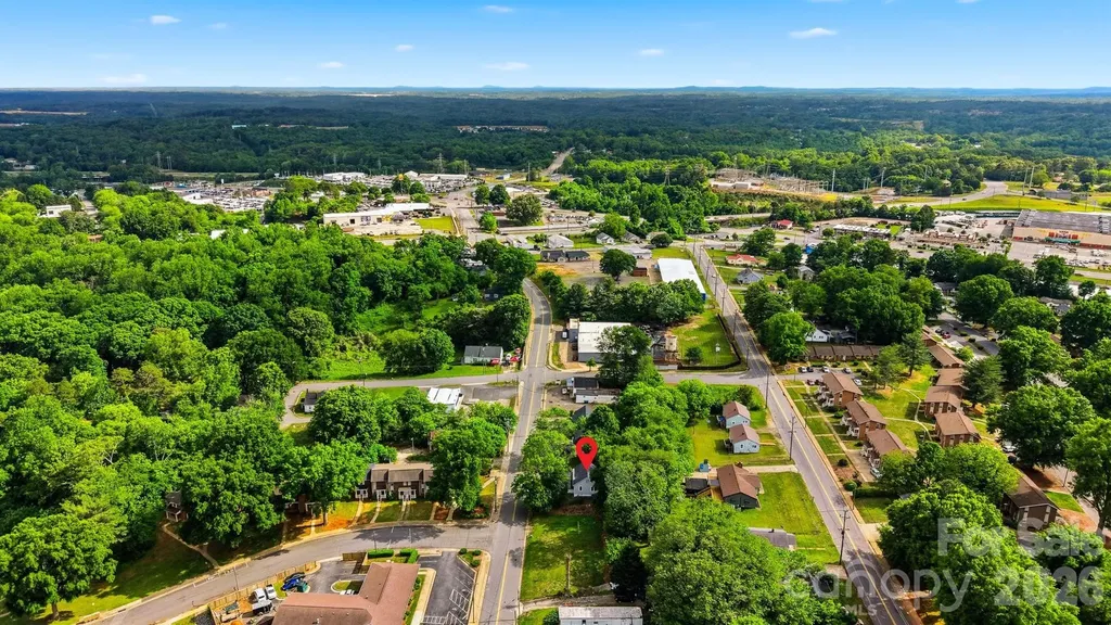 912 S Center Street Hickory NC 28602