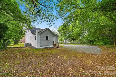 912 S Center Street Hickory NC 28602